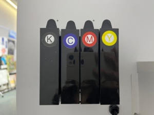 Stampante UV Flatbed A3, Macchina da Stampa UV da Tavolo per Cover di Telefoni, Acrilico, Legno, Metallo - Product Image 4