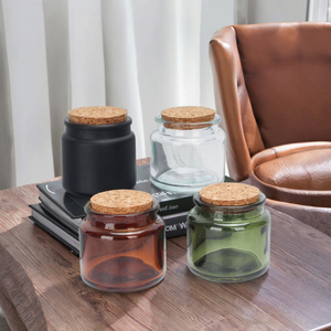 Pot à bougie en verre vert ambré clair écologique de 80ml 200ml avec couvercle en liège pour Noël, Pâques et la Saint-Valentin - Product Image 2