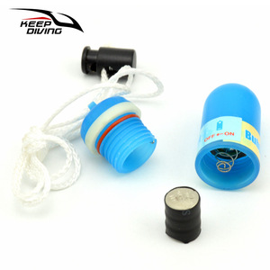 ไฟสัญญาณ LED รุ่น QD-924 สำหรับดำน้ำแบบสกูบาในเวลากลางคืน - Product Image 3