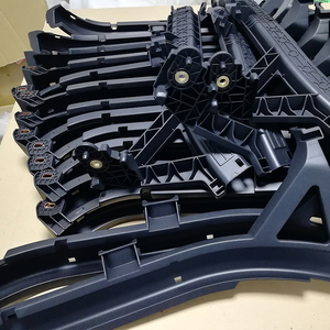 Tùy chỉnh <span class=keywords><strong>ABS</strong></span> Nylon gia công dịch vụ khối lượng thấp sản phẩm nguyên mẫu nhanh chóng Urethane chân không đúc các bộ phận nhựa sản xuất - Product Image 6