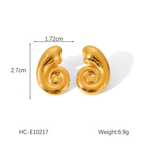 Boucles d'oreilles en acier inoxydable de style géométrique plaqué or 14 carats bijoux de mode à la mode durables non allergènes pour les fêtes et les mariages - Product Image 5