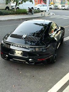Voiture d'<span class=keywords><strong>occasion</strong></span> 2024 911 Turbo Coupé avec boîte de vitesses automatique, volant à gauche, sièges en cuir, toit ouvrant panoramique foncé R20 - Product Image 3