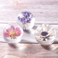 Artesanía de resina creativa hecha a mano, pisapapeles de flores reales naturales, papelería de escritorio, regalo de recuerdo, flores de conservación permanente