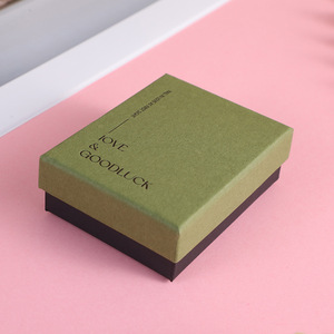 Caja de joyería de color verde oliva sólido con diseño de cielo y tierra, caja de embalaje de joyería de alta gama para anillos y pendientes, caja de embalaje para pulseras - Product Image 3
