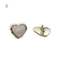 Botões personalizados de metal, botões de haste dourada de metal retro vestuário em forma de coração, botões de costura, camisa