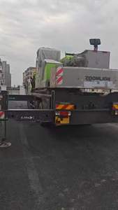 Grúa sobre Ruedas Zoomlion 250A de 25 Toneladas del 2020 Usada para Obras de Construcción con Motor Weichai y Componentes Principales - Product Image 3