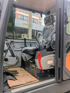 รถขุดตีนตะขาบ Develon DX60D ใหม่เอี่ยม ขนาด 6 ตัน เครื่องจักรก่อสร้างสำหรับขาย - Product Image 5