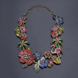 Kaimei 2025 joyería de moda de lujo exagerado completo diamante flamenco collar Retro aleación flor Rhinestone collares nupciales - Product Image 2
