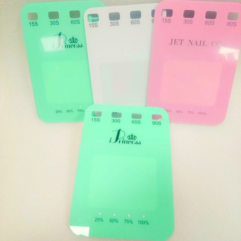 สีเขียว