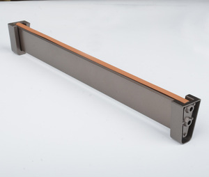 Barre de suspension horizontale en alliage d'aluminium avec support à bride solide pour armoire murale, conception détachable, silencieuse, en forme de V - Product Image 5