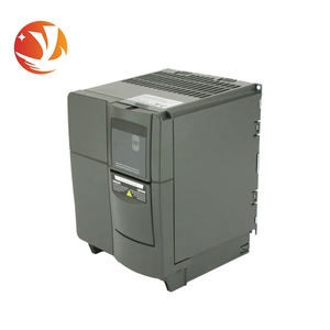 Convertidor de Frecuencia SIEMENS 6SE6 420-2UD25-5CA1 6SE6420-2UD25-5CA1 Nuevo y Original, Controlador Lógico Programable PLC, 16 E/S, 110V - Product Image 1