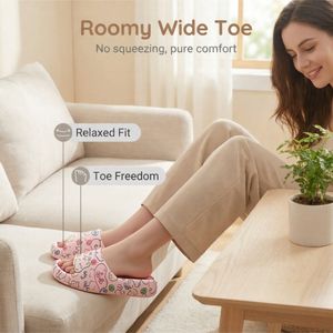 รองเท้าแตะสำหรับผู้หญิง รุ่น Evergreen Open ผลิตจากวัสดุ EVA รีไซเคิลได้ กันลื่น นุ่มสบาย ระบายอากาศได้ดี กันน้ำ เหมาะสำหรับใช้ในร่ม/กลางแจ้ง ห้องน้ำ - Product Image 1