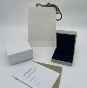 Caja de Joyería de Diseño Internacional, Color Verde Claro, Disponible para Venta al Por Mayor - Product Image 5