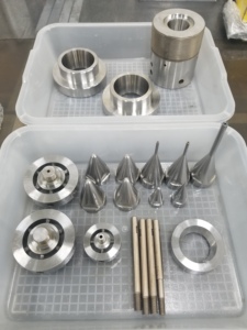 Piezas mecánicas de acero de Vietnam VMMP/ODM/OEM SKD61/SKD 61 mejoradas/SKH51/SKD11, cajas de cartón, cajas de madera - Product Image 6