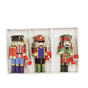 Mặt dây chuyền bằng gỗ cho năm mới đồ trang trí nhà bằng gỗ nutcracker người lính Cây giáng sinh treo trang trí nutcracker con rối Xmas - Product Image 2