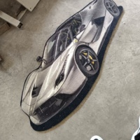 Tapis personnalisé avec design anime, logo personnalisé, forme sur mesure, tapis découpés à la forme, tapis tuftés, tapis sur mesure