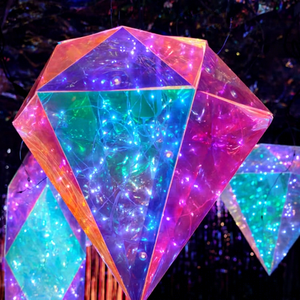 Guirlandes lumineuses irisées en forme de diamant pour centres commerciaux, hôtels, complexes hôteliers et décorations de fêtes - Product Image 1