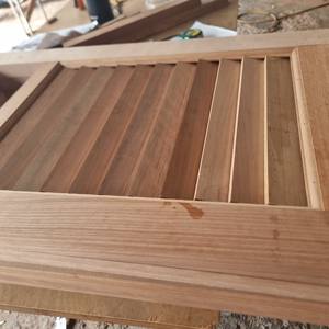 Portes de placard à persiennes (conception ventilée) - Product Image 4