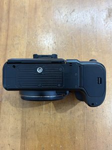 กล้องฟูจิฟิล์ม GFX100S II ระดับไฮเอนด์ รุ่นตัวกล้องเดี่ยว ความละเอียด 102MP กล้องดิจิทัลสำหรับถ่ายภาพบุคคลเชิงพาณิชย์ - Product Image 5