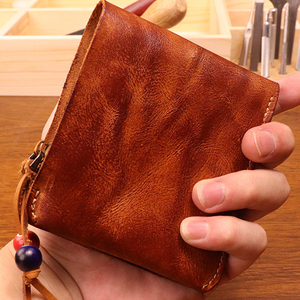 Portefeuille en cuir de vachette naturel de qualité supérieure pour hommes et femmes, avec surface teinte à la main et plusieurs emplacements pour cartes - Product Image 4