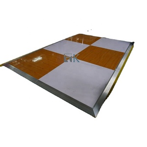 Plancher de danse modulaire détachable, design à carreaux, plancher de danse portable - Product Image 1