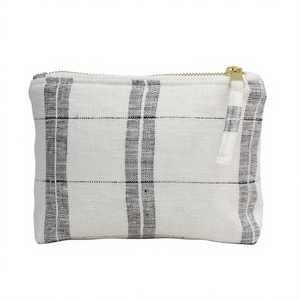 Sac de maquillage en lin de haute qualité fermeture éclair taille personnalisée dernière mode pour le stockage des cosmétiques quantité minimale de commande bas petit motif de couleur pour le voyage - Product Image 2