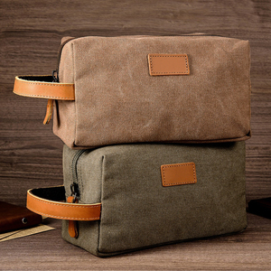 Trousse de Toilette <span class=keywords><strong>Homme</strong></span> en Toile avec Patch en <span class=keywords><strong>Cuir</strong></span> – Sac de Voyage en Toile pour Cadeau de Garçons d'Honneur – Vente en Gros - Product Image 1