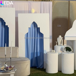LEDA Decoración Moderna para Fiestas y Eventos, Set de Tres Piezas de Fondo Acrílico Cuadrado Blanco Estilo Indio - Product Image 3