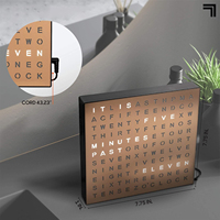 Horloge Murale LED Lumineuse Design Moderne Horloge Électronique d'Accent Mural ou de Bureau USB Décoration Contemporaine pour la Maison et le Bureau Facile à Installer Cadeau