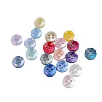 Tombol Resin imitasi poliester 18 L untuk kemeja 11.5mm kancing 4 lubang gaya sederhana dapat dicuci dengan kancing 11.5mm untuk garmen