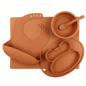 Ensemble de vaisselle d'alimentation en silicone CHINFAI, tasse, assiette à dîner, bol, couverts, bavoir, ensemble d'alimentation pour bébé - Product Image 1