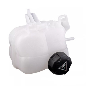 Nuovo Serbatoio del Liquido di Raffreddamento per <span class=keywords><strong>Mini</strong></span> Cooper, <span class=keywords><strong>Mini</strong></span> <span class=keywords><strong>CLUBMAN</strong></span>, <span class=keywords><strong>Mini</strong></span> Countryman R55 R56, Compatibile con i Modelli 17137539267, Senza Tappo - Product Image 2