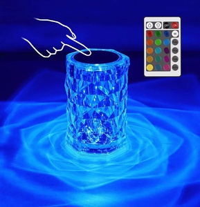<span class=keywords><strong>Lampe</strong></span> <span class=keywords><strong>de</strong></span> <span class=keywords><strong>Chevet</strong></span> LED USB en Acrylique, <span class=keywords><strong>Lampe</strong></span> <span class=keywords><strong>de</strong></span> Table en Cristal, Décoration <span class=keywords><strong>de</strong></span> Chambre, 16 Couleurs, Tactile/Télécommande, Veilleuse Dimmable, <span class=keywords><strong>Lampe</strong></span> Rose - Product Image 1