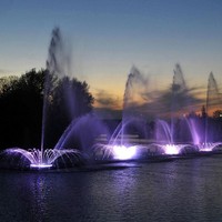 Fuente de Agua Pequeña para Interiores y Exteriores, Decoración para Jardín, Parque, Patio, Piscina, Villa, Fuente Musical con Chorros de Agua en Venta