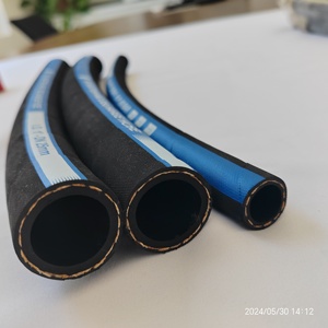 <span class=keywords><strong>Manguera</strong></span> Flexible de NBR <span class=keywords><strong>para</strong></span> Diésel y Gasolina, <span class=keywords><strong>para</strong></span> Reparación de Camiones y Reemplazo del Sistema de Combustible de Flotas - Product Image 3