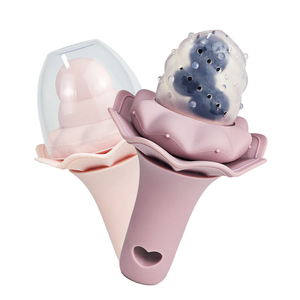 BPA FREE Silicone bé tươi Rau Trái Cây trung chuyển Núm vú 2 trong 1 Rattle đồ chơi - Product Image 1