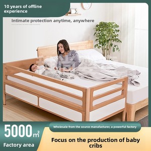 Culla per Neonati in Legno Massello Stile Britannico, Altezza Regolabile, Letto Multifunzionale Componibile per Piccoli Appartamenti, Economico - Product Image 2