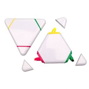 Surligneurs triangulaires fluorescents personnalisés : 3 couleurs pour les notes, le journaling et les fournitures de fête - Product Image 4