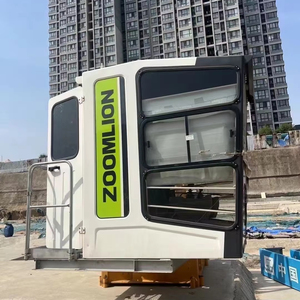 Grue à tour à tête plate Zoomlion WA6515-8 d'occasion, modèle 2022, capacité de levage de 8 tonnes, hauteur de levage de 60 m, moteur et boîte de vitesses - Product Image 5
