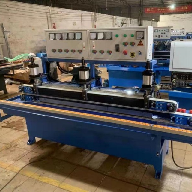 Hot Selling Crystal Tempered Glass Straight Trim Machine Vertical Glass Beveling Edging Machine for Window Door Making