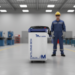 Machine de soudage laser à fibre portative 5-en-1 de 1500W, 2000W, 3000W avec double oscillation pour métaux et acier au carbone, intégrée et portative - Product Image 3