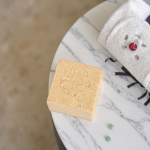 Venta al por mayor Laurel Berry Oil Aceitunas Jabón Natural Hecho a mano para la piel con acné y eczema Problema - Product Image 5