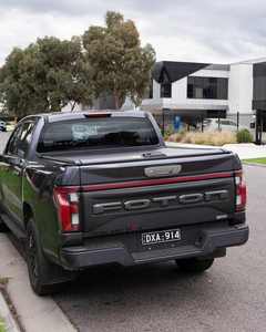 Cubierta Rígida Enrollable Impermeable de Venta Directa de Fábrica, Económica, con Bloqueo para Caja Trasera de Toyota/<span class=keywords><strong>Ram</strong></span> 4X4, Aleación de Aluminio - Product Image 1