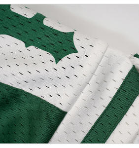 Pantalones cortos deportivos para hombre: Tejido ligero y transpirable con tecnología de secado rápido, perfecto para cualquier entrenamiento de alta intensidad - Product Image 6