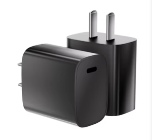 2025 pour <span class=keywords><strong>Amazon</strong></span> Hot-Selling PD 20W Type-c <span class=keywords><strong>Chargeur</strong></span> <span class=keywords><strong>rapide</strong></span> pour <span class=keywords><strong>iPhone</strong></span> 13/14/15 pour Samsung Electric OTP OVP Protection EU Socket - Product Image 1