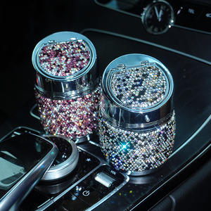Bling Car Interior Accesorios Decoración Metal Humo Portavasos y Cenicero Contenedor Premium Cigarrillo Cenicero - Product Image 2