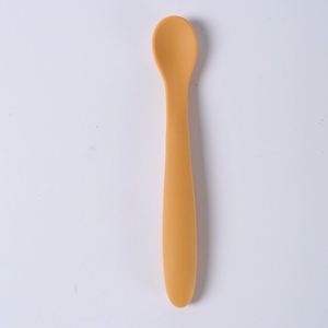 Cuchara de Silicona para Bebé, Cuerpo Recto Pequeño, Flujo Lento, Libre de PVC, Resistente a Altas Temperaturas, 0-12 MESES - Product Image 4