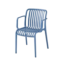 Chaises de salle à manger en plastique noir de style moderne empilables, meubles de patio de restaurant, chaise de jardin en plastique blanc PP pour l'extérieur