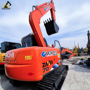 Hitachi a ZX70-3 l'excavatrice utilisée pour la construction urbaine Condition Premium avec l'oscillation nulle de queue et l'excellente manoeuvrabilité - Product Image 3