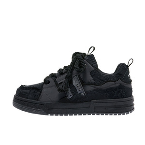 Zapatos de moda unisex con cordones, estilo casual y urbano, de diseñador de Guangzhou, con diseño de boleto de avión y caballero negro, para skate, con aumento de altura. - Product Image 5